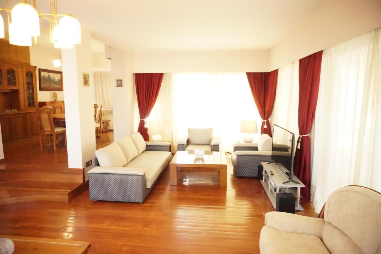 Luxury Athenian Riviera Apartment 135 Sqm At Voula Exteriör bild