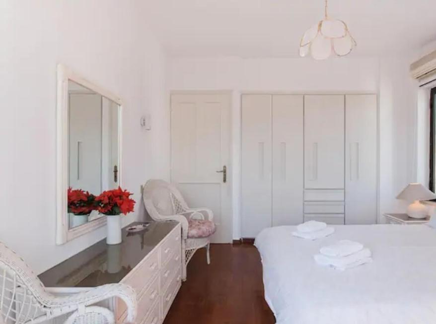 Luxury Athenian Riviera Apartment 135 Sqm At Voula Exteriör bild